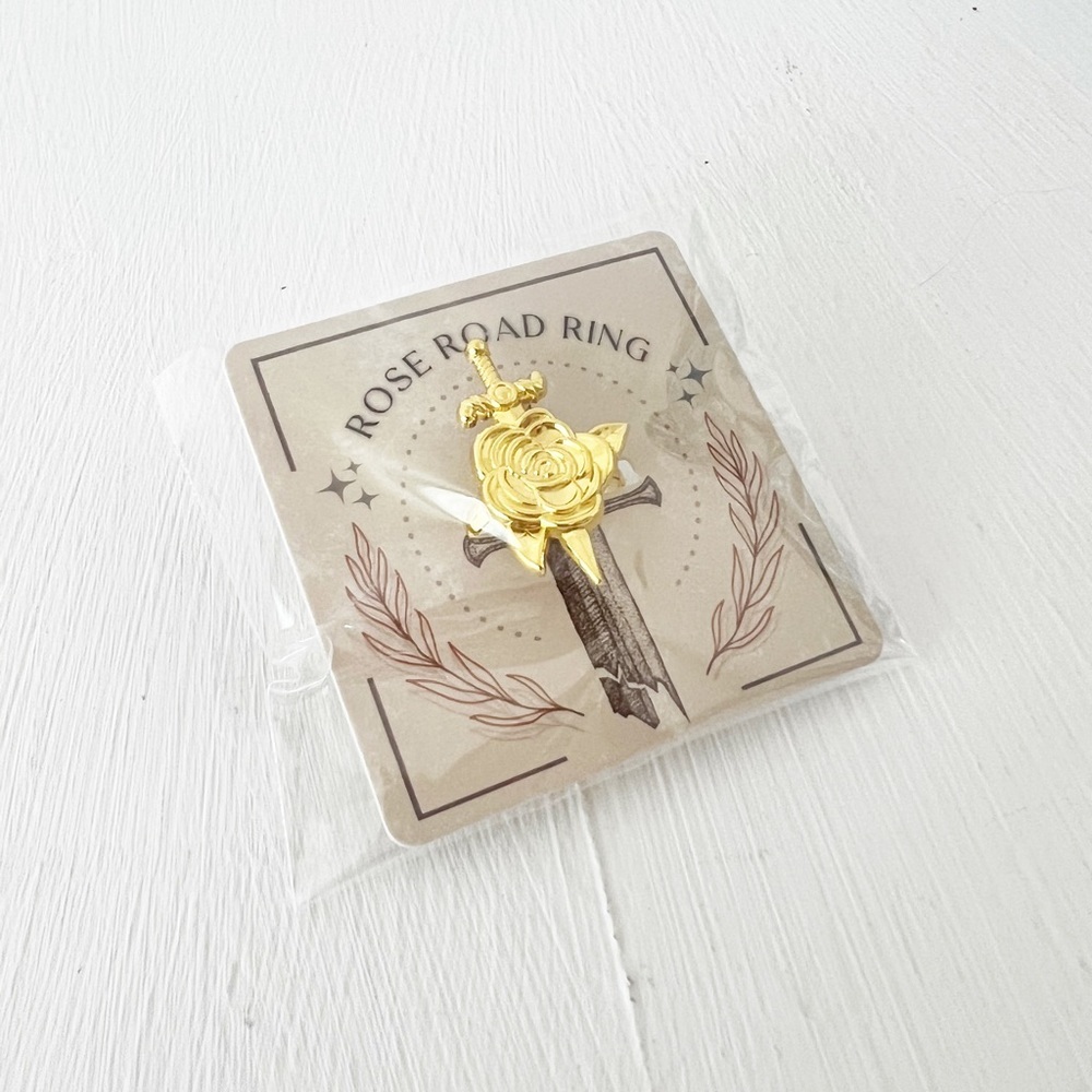 Bookish box rose road a broken‎ blade ring jewelry